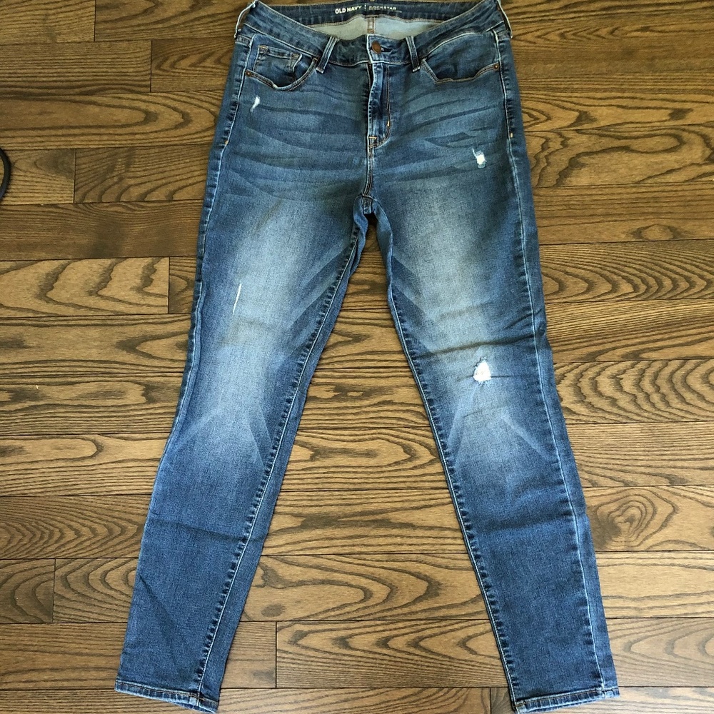 Old Navy Mid Rise Rockstar Skinny Jean